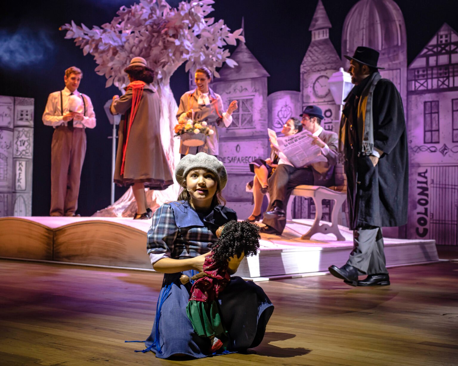 Kafka e a Boneca 6 musical foto Caio Gallucci.jpg