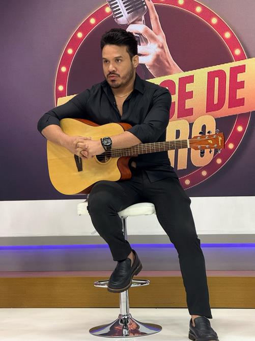 Marcelo Martins participa como jurado técnico no programa Chance de Ouro