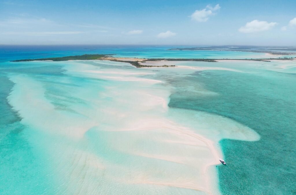 Bahamas registram crescimento turístico sem precedentes: mais de 11 milhões de visitantes em 2024! 2 Bahamas registram crescimento turístico sem precedentes: mais de 11 milhões de visitantes em 2024!