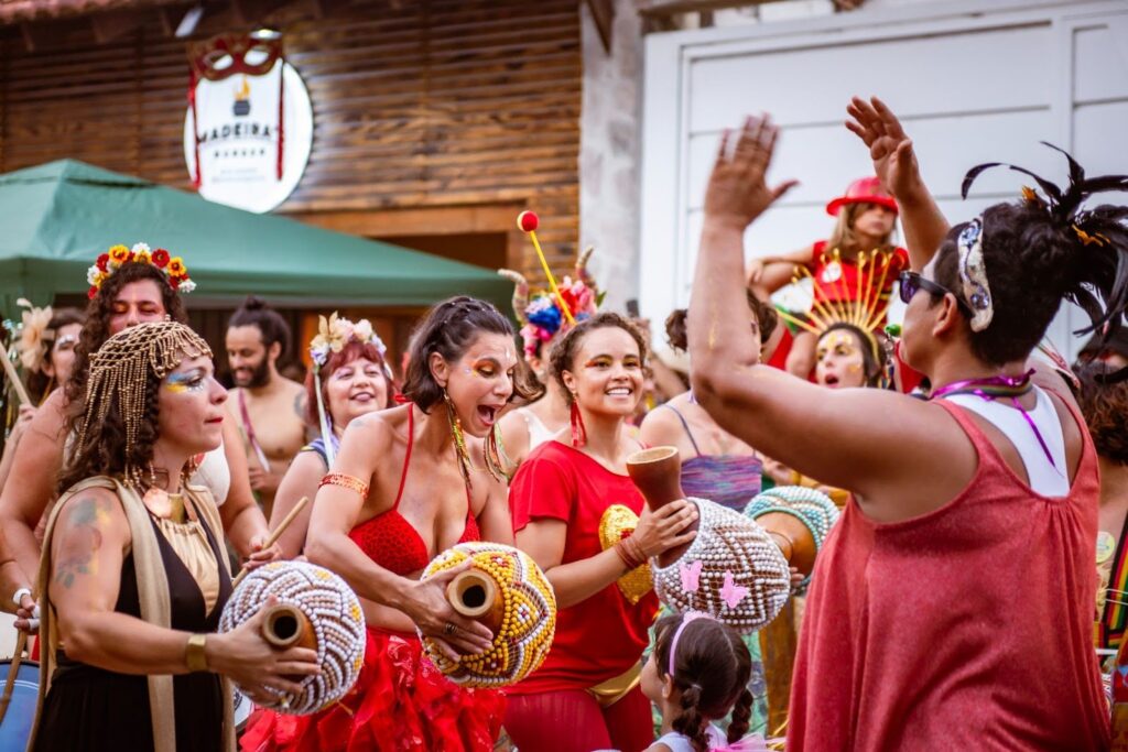 Carnaval de Paraty terá programação gratuita com muito samba e afrobeat 