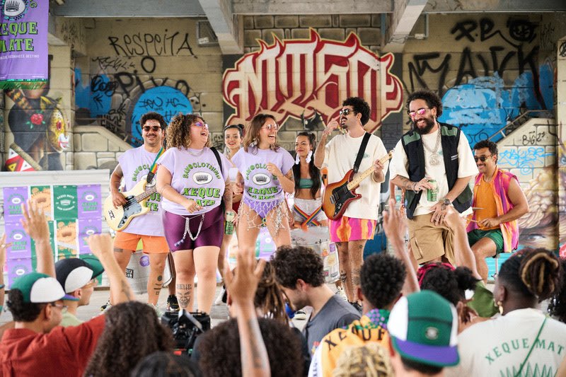 Baw e Xeque Mate lançam collab inédita unindo moda e Carnaval 3 Baw e Xeque Mate lançam collab inédita unindo moda e Carnaval