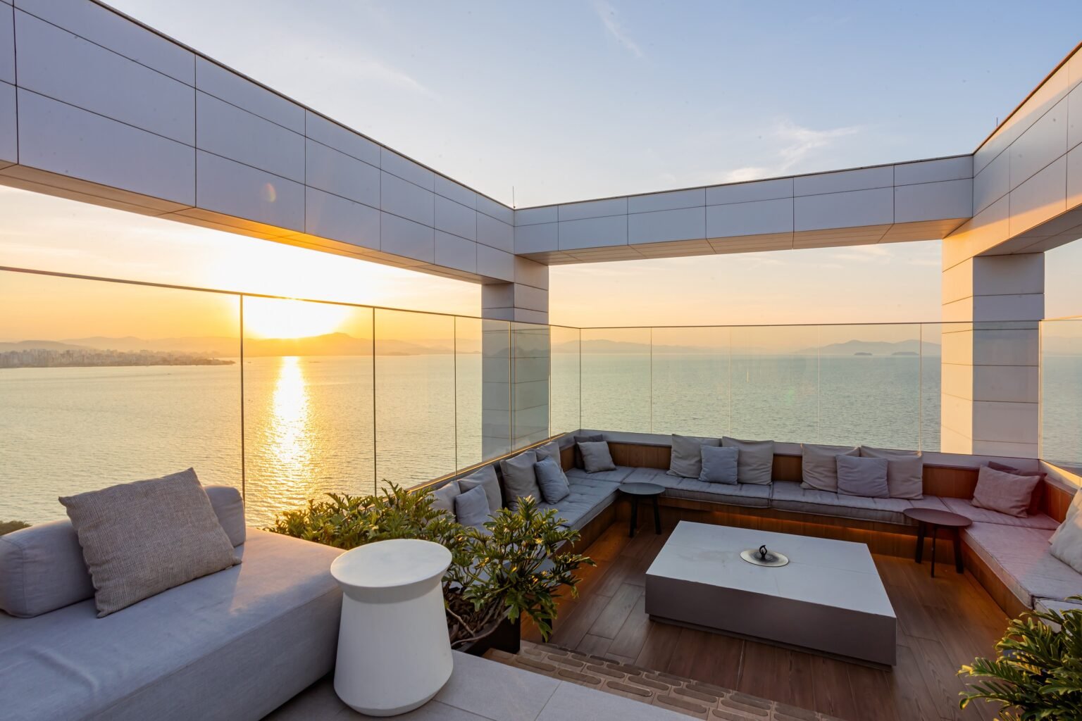 LK Design Hotel Rooftop Cred Danusa Rhoden (1) (1)