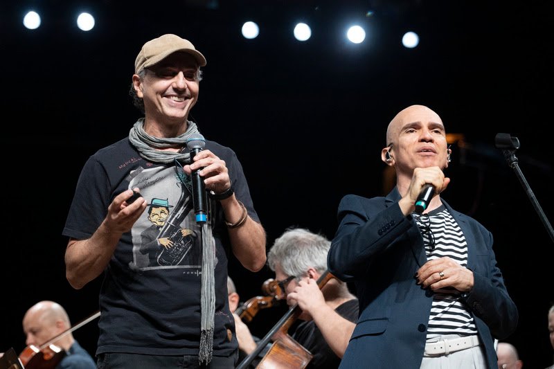 Zeca Baleiro e Edson Cordeiro cantam ao lado da Brasil Jazz Sinfônica, neste domingo (23/3), na TV Cultura