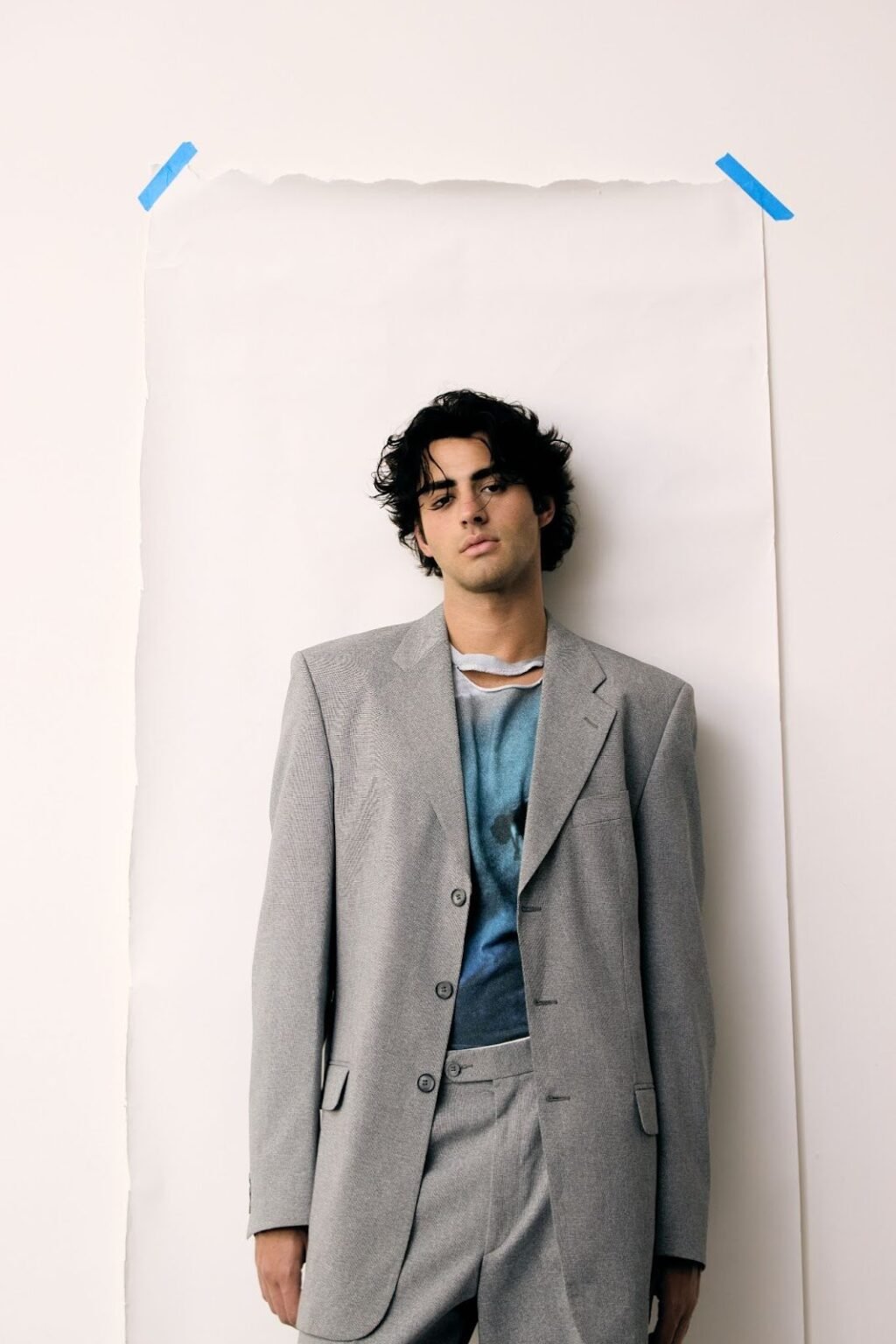Lucas Pretti lança ‘Falo e Desfalo’ e aquece público para seu primeiro álbum Foto: Divulgação