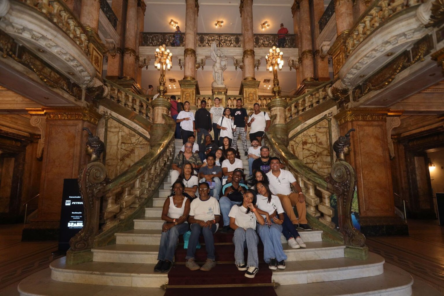 Alunos de Mendes assistem a concerto no Theatro Municipal unnamed 9
