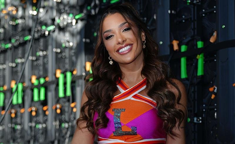 Perlla de Cássia é a nova assistente de palco do programa “Eita Lucas”, no SBT