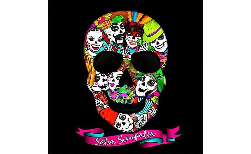 Ex-Os Mutantes, Bia Mendes reverencia a alma da música brasileira em novo álbum, “Salve Simpatia”