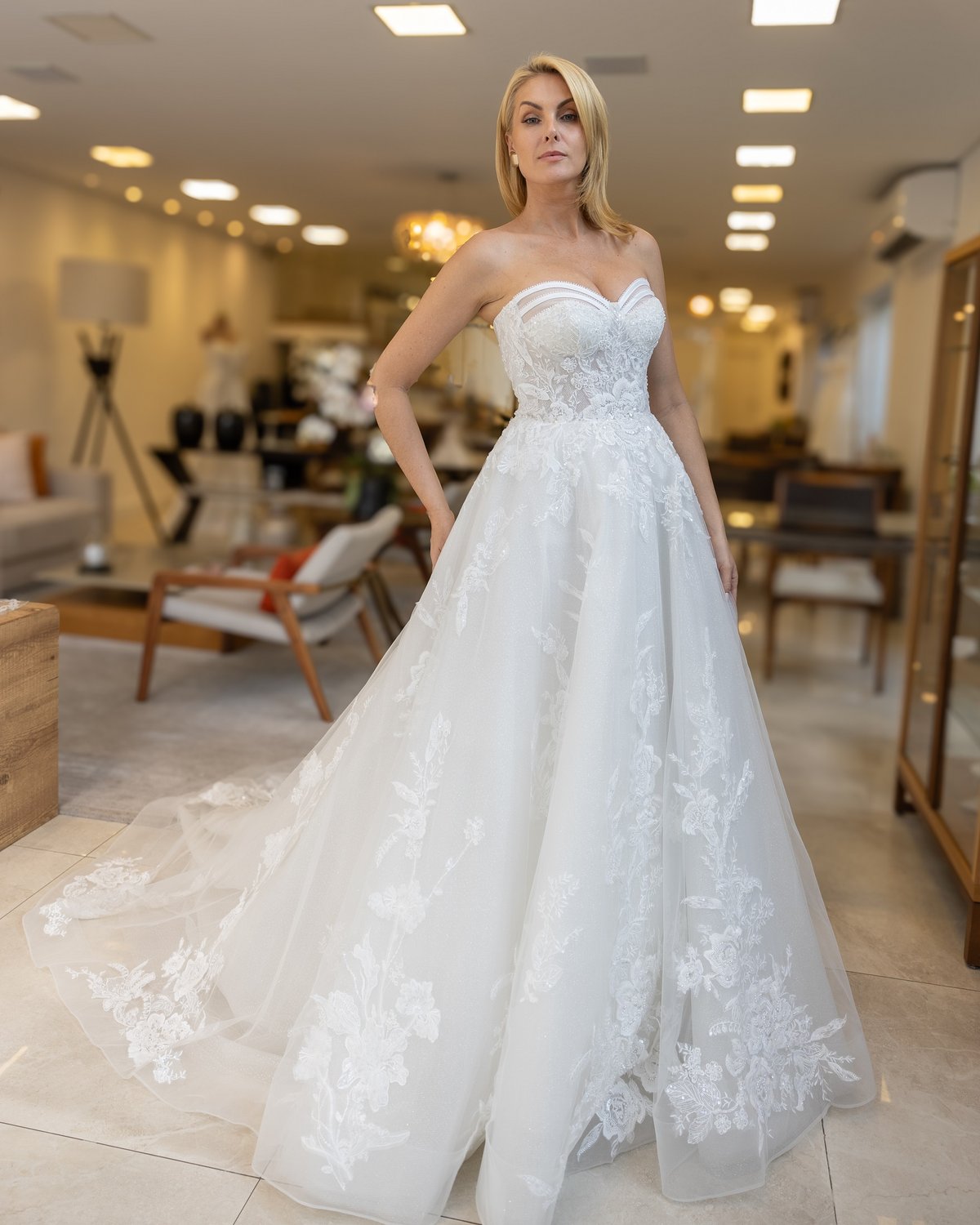 Ana Hickmann estrela desfile da Nova Noiva no Casar 2025 1 Ana Hickmann estrela desfile da Nova Noiva no Casar 2025