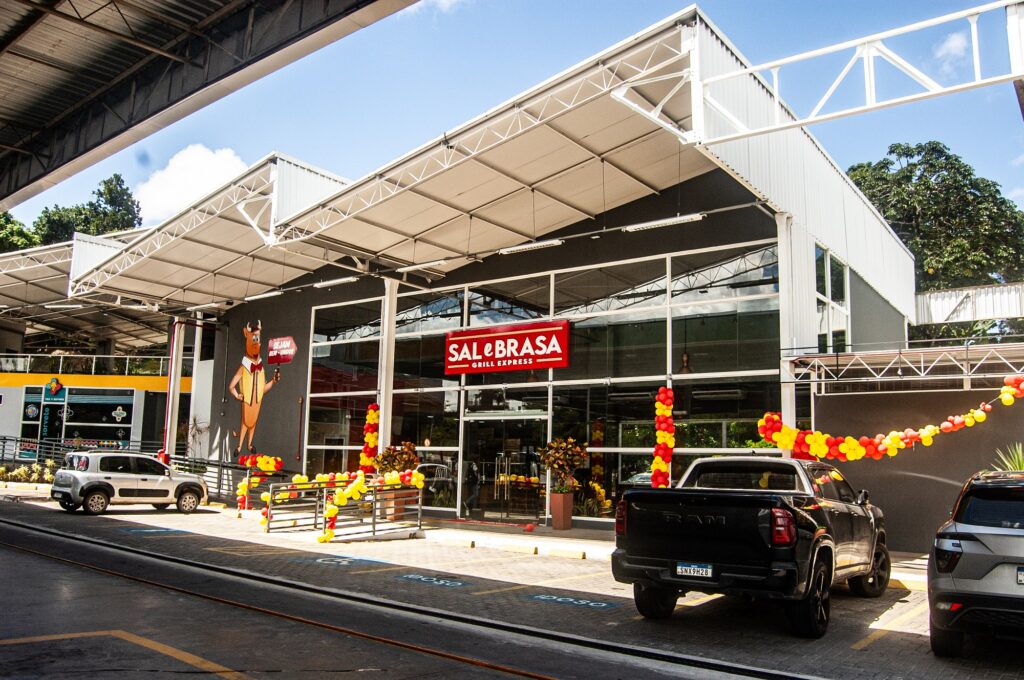 Sal e Brasa Grill Express inaugura unidade em posto de gasolina em Recife