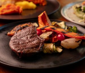 Cuidado com a saúde, lazer e experiências que conectam: butcher’s 746 apresenta menu exclusivo assinado pela nutricionista Larah Núbrega 2 Cuidado com a saúde, lazer e experiências que conectam: butcher’s 746 apresenta menu exclusivo assinado pela nutricionista Larah Núbrega