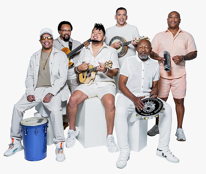 Sexta-feira (30), tem megashow do Grupo Revelação no Casarão do Firmino, em comemoração aos 30 anos de carreira 1 Sexta-feira (30), tem megashow do Grupo Revelação no Casarão do Firmino, em comemoração aos 30 anos de carreira