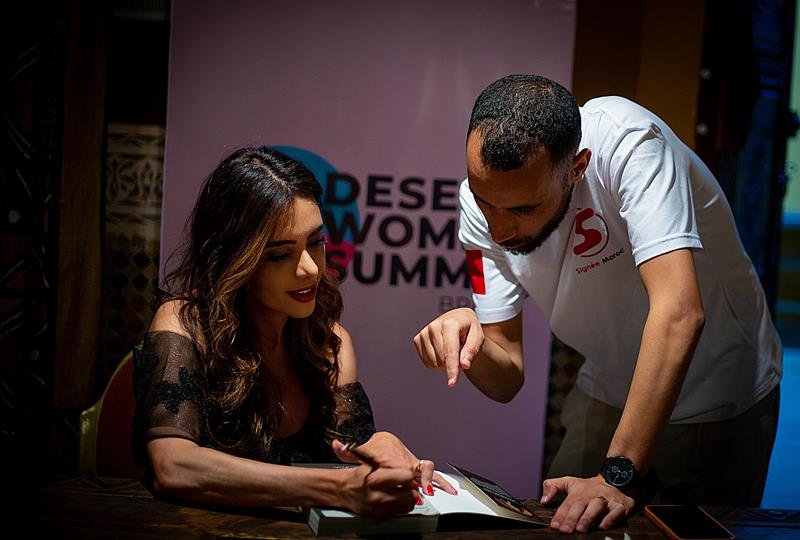 “50 Tons de Luxo” ganha prévia no coração do Saara durante o Desert Women Summit