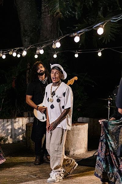 MC Vine7 estreia nova fase artística com o projeto Sessions e lança a faixa “Faz Suas Malas” nesta sexta 3 MC Vine7 estreia nova fase artística com o projeto Sessions e lança a faixa “Faz Suas Malas” nesta sexta