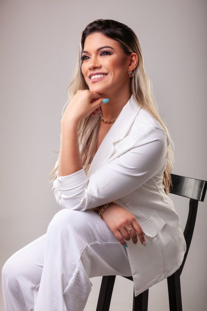 Conheça Dieiny Santos, fundadora da startup CNWClub e estrategista digital 4 Conheça Dieiny Santos, fundadora da startup CNWClub e estrategista digital