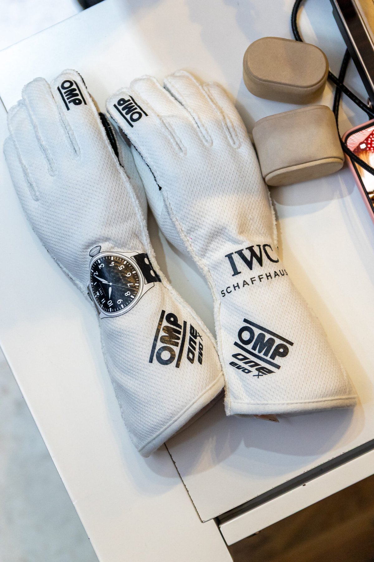 IWC e Sara Joias celebram a estreia de F1 com elegância no Shopping Leblon 1 IWC e Sara Joias celebram a estreia de F1 com elegância no Shopping Leblon