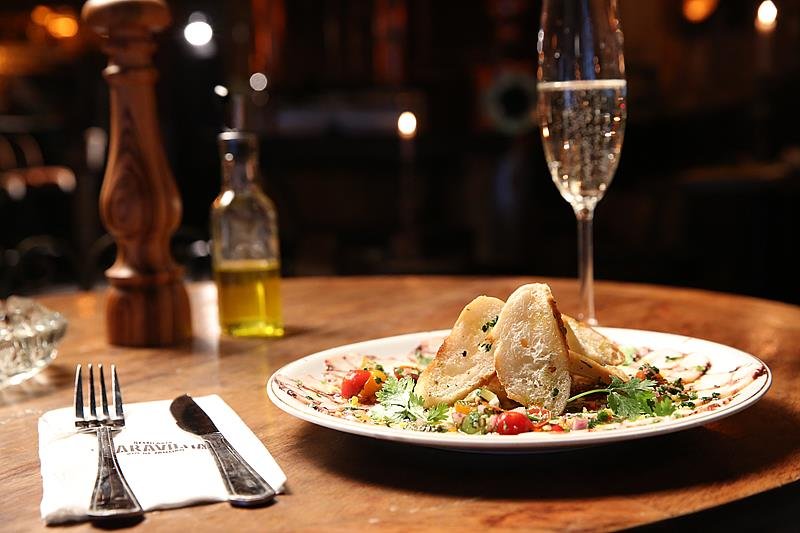 Destilaria Maravilha reaquece o Centro do Rio com produção própria de cachaça, gin e vodka