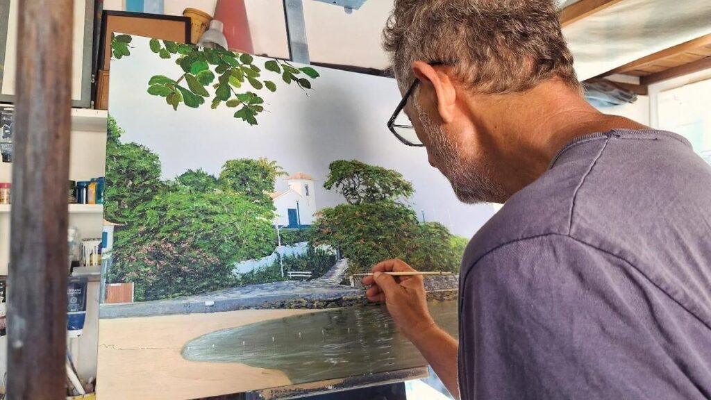 Nas Rocas Lounge by Resid inaugura ciclo de exposições comvernissage de Eduardo Pieretti em Búzios