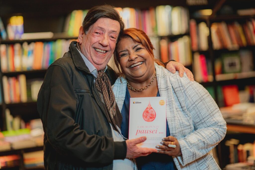 Após lançamento prestigiado por Marcos Oliveira (o Beiçola), Juçara Cezario confirma presença na Bienal do Livro do Rio