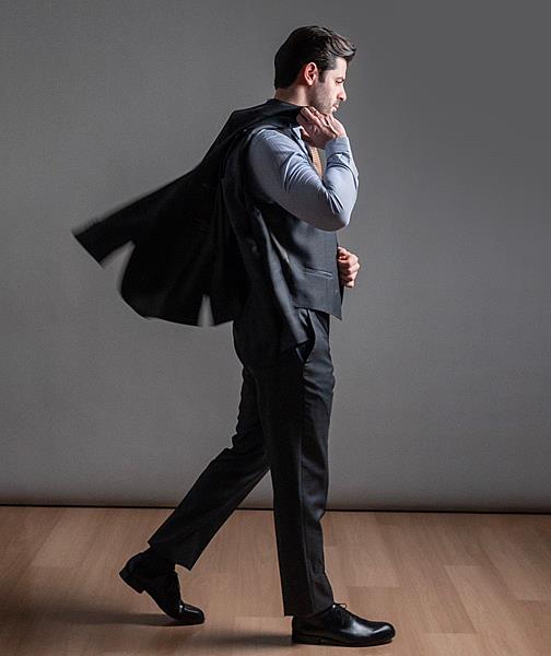 Vecchia Milano: Elegância sob Medida, dos Pés à Alma