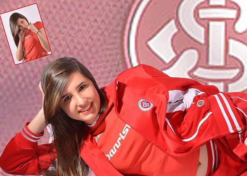 Ale Gaúcha encanta a torcida colorada com transformação de 10 anos vestindo o manto do Internacional