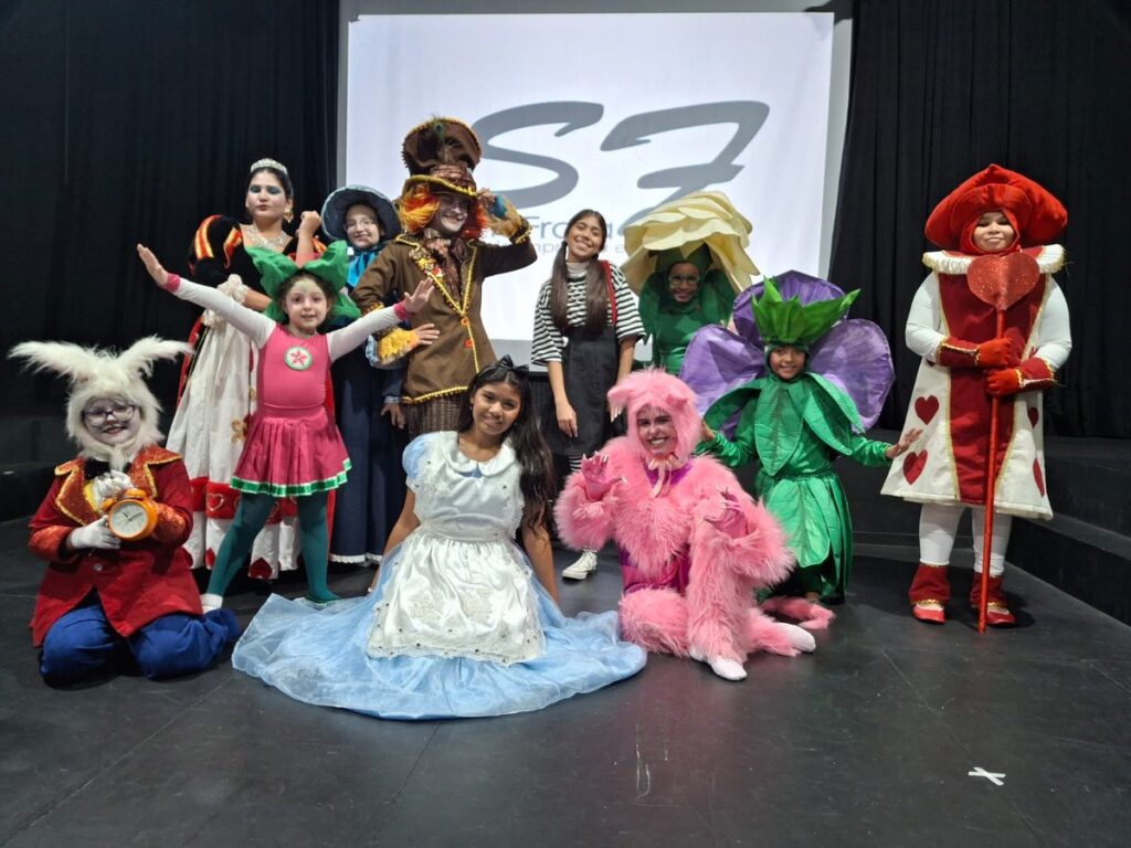 Alice – uma aventura musical: uma década emocionando o público
