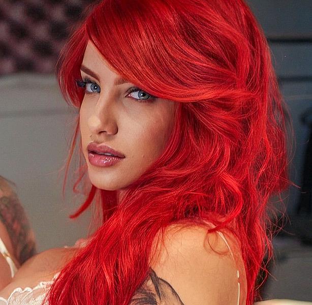 Top 2 em 24h: Como Gabriela Abdala virou fenômeno no Close Fans