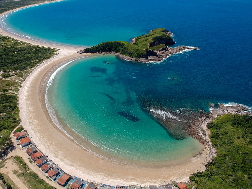 O Que Fazer em Arraial do Cabo: Roteiro Completo Para Explorar o Caribe Brasileiro