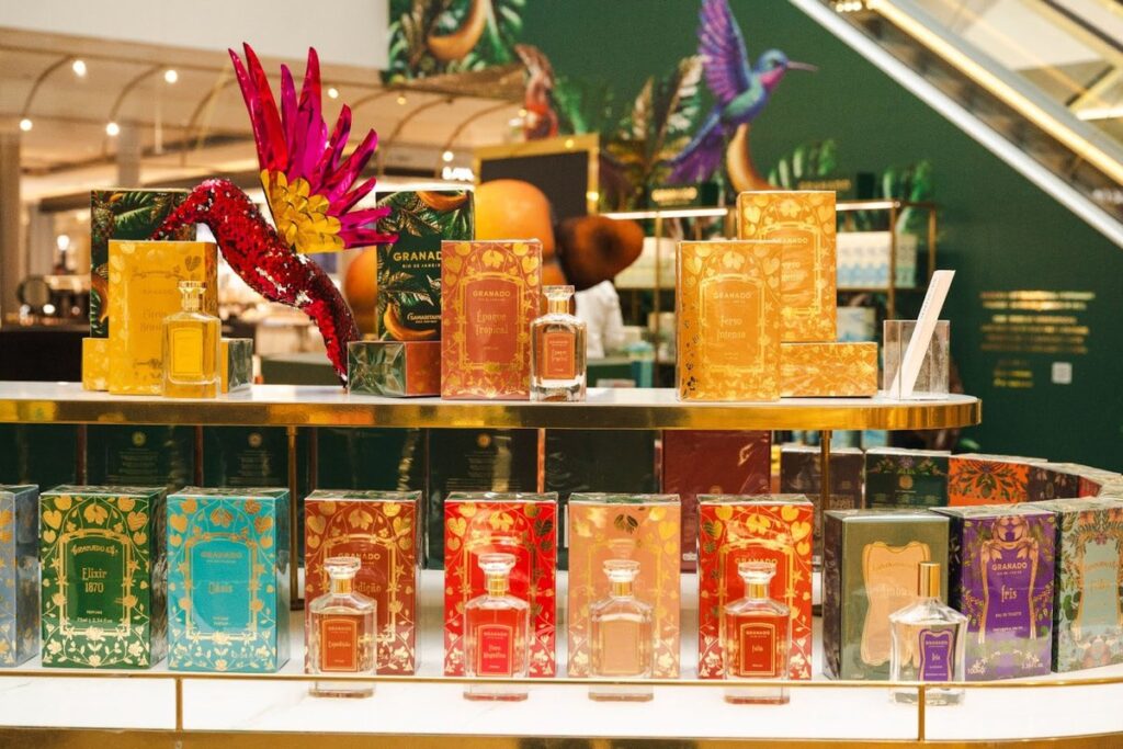 Granado leva alma tropical à La Samaritaine em Paris