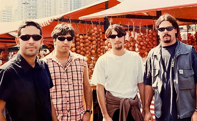 VIPER celebra 40 anos de carreira e lança nova versão do disco “Tem Para Todo Mundo”