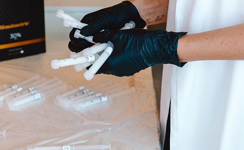 Estudo comprova que PMMA é seguro e biocompatível com tecido muscular