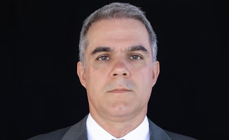 Especialista em Direito Minerário, advogado brasileiro pode apoiar expansão de empresas dos EUA no setor de minerais críticos