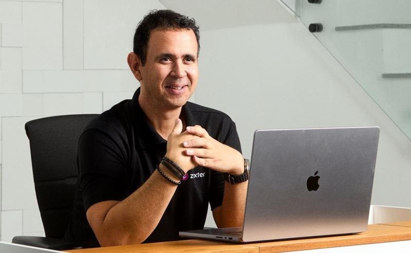 Zexter aposta em vendas diretas e tecnologia para impulsionar renda de influenciadores