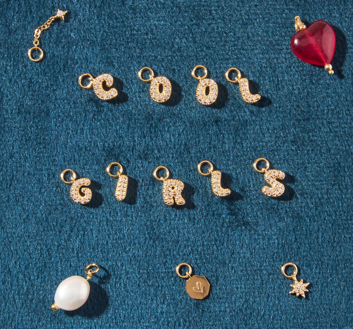 Charms retornam à moda com proposta livre e personalizada 1 Charms retornam à moda com proposta livre e personalizada