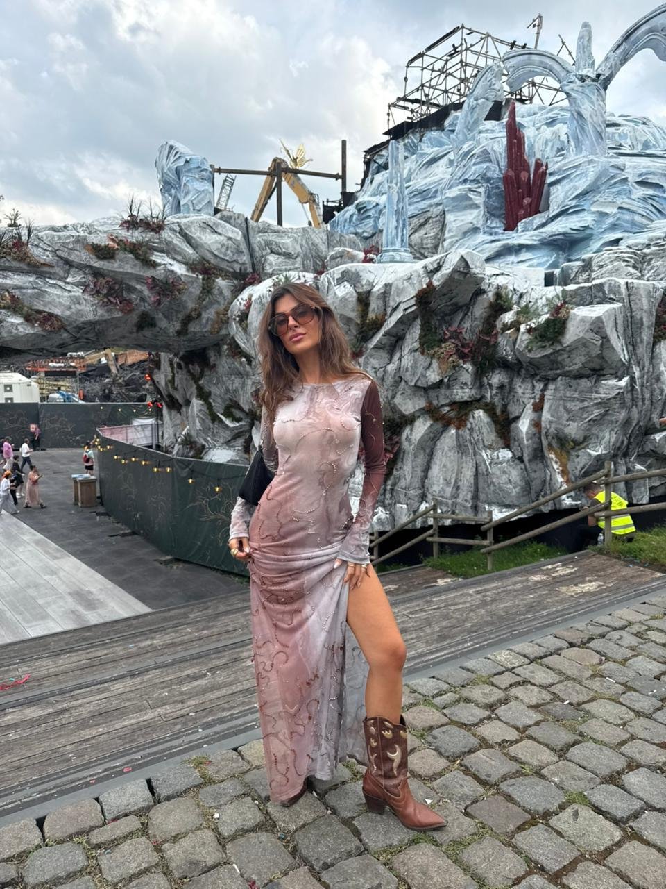 Patrícia Poeta, Jade Picon e Nah Cardoso celebram o Brasil no Tomorrowland, que teve a estreia de Felipe Poeta entre as atrações