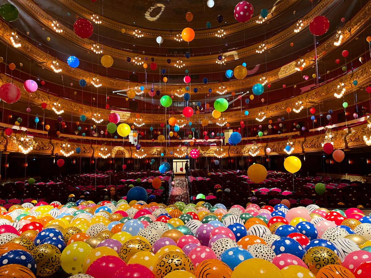 Artista Flávia Junqueira celebra os 116º anos do Theatro Municipal do Rio de Janeiro com instalação inédita no país 2 Artista Flávia Junqueira celebra os 116º anos do Theatro Municipal do Rio de Janeiro com instalação inédita no país