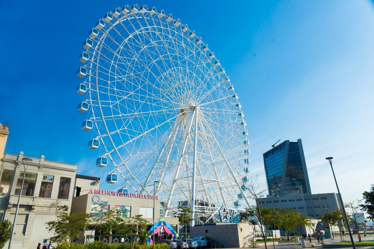 Arraial Rock 80 une festa junina, rock e futebol no Porto Maravilha