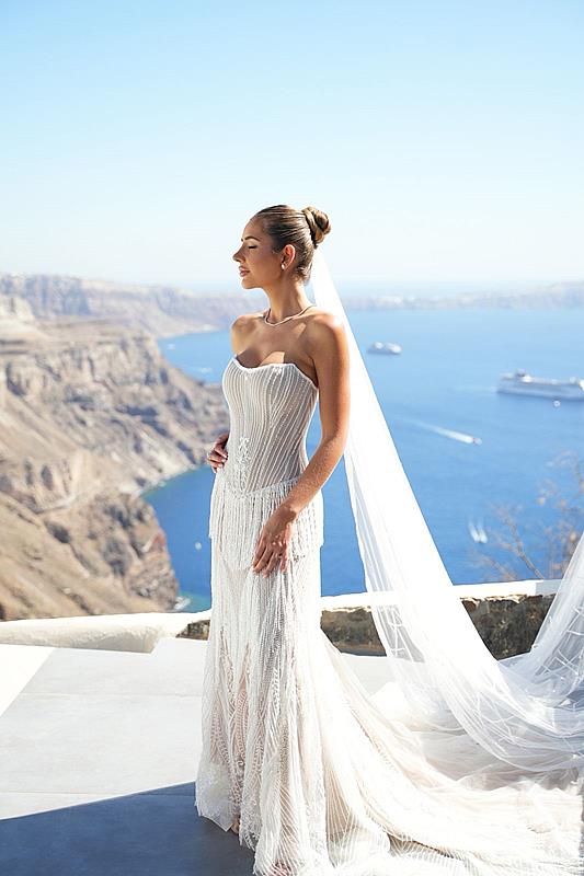 Casamento de luxo em Santorini reúne convidados de 11 estados brasileiros e 5 países 4 Casamento de luxo em Santorini reúne convidados de 11 estados brasileiros e 5 países