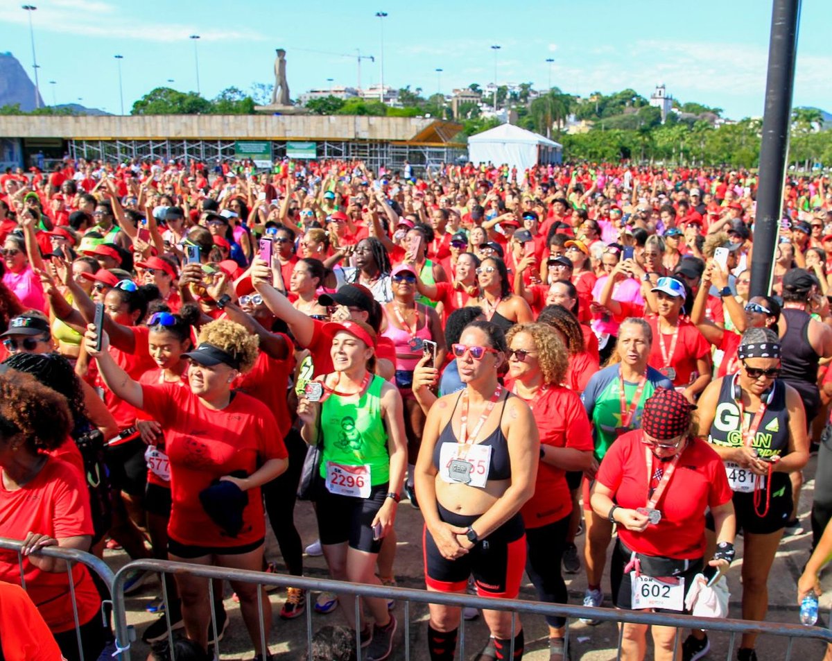 Circuito Poderosas 2025 reúne 10 mil mulheres no Aterro do Flamengo