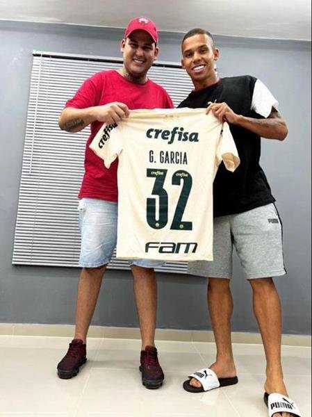 Profissionalização e técnica impulsionam tatuador a novos espaços de reconhecimento