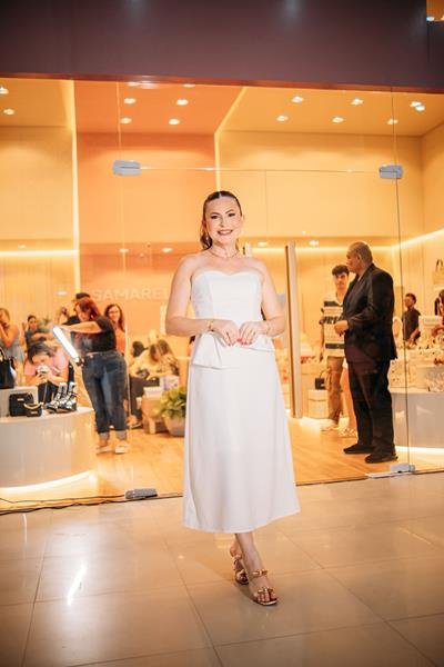 Criada em plena pandemia, a Samarella nasceu com apenas 150 pares de sandálias e muita coragem