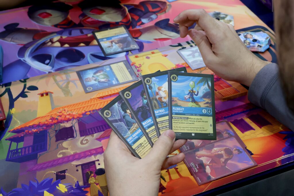 COPAG leva experiência imersiva de Disney Lorcana e Pokémon TCG ao Ligafest 2025
