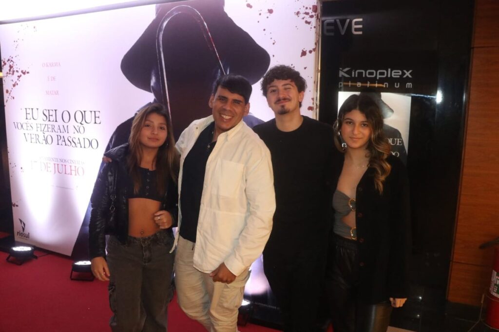 ‘Eu sei o que vocês fizeram no verão passado’: clássico dos anos 90 volta às telinhas do cinema em pré-estreia carioca 
