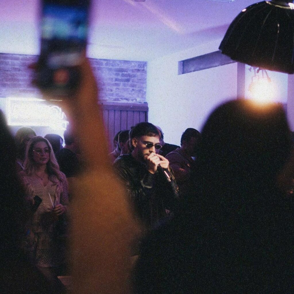 Lucas LM lança versão reggaeton de hit “Cobertor”, de Anitta