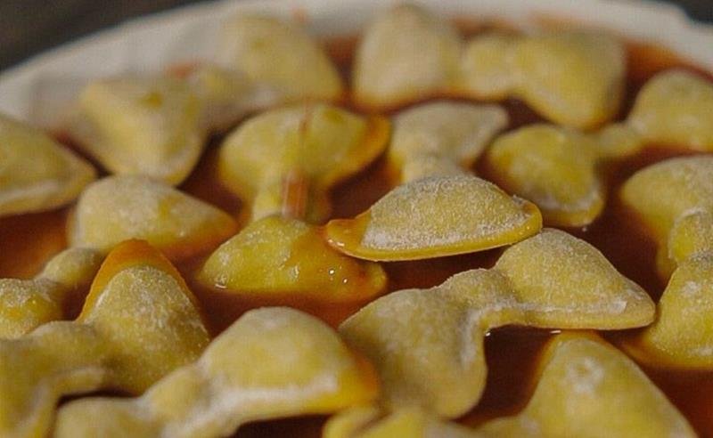 Massas ganham protagonismo no Dia dos Pais 2025 e Popolare lança edição especial com costela, queijo coalho e afeto