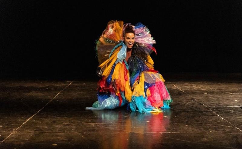 Aclamado por público e crítica, espetáculo “Solo da Cana” volta ao Rio de Janeiro em curtíssima temporada