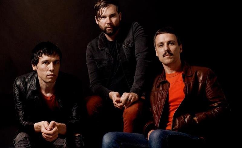 The Cribs anuncia o primeiro novo álbum em cinco anos – Selling A Vibe será lançado em 9 de janeiro