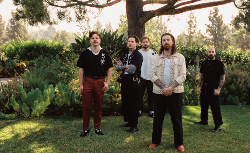 The Devil Wears Prada anuncia novo álbum e lança o single duplo “Where the Flowers Never Grow” e “Wave” 22082025 6 Copy