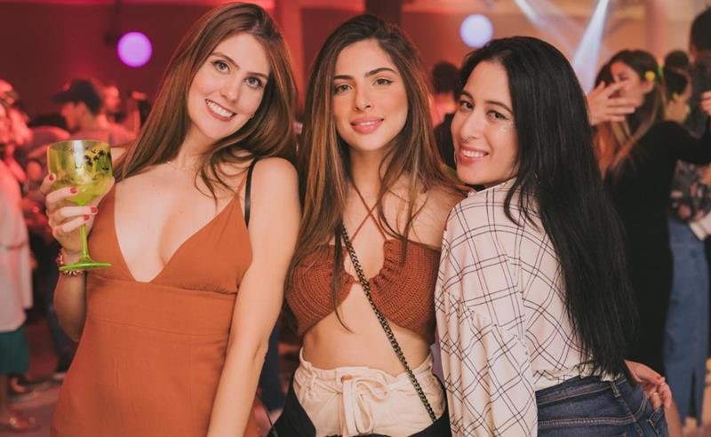 Beco da Lua Celebra 10 Verões e Leva a Essência de Caraíva para São Paulo com o “Concerto Beco da Lua” Beco da Lua Celebra 10 Verões e Leva a Essência de Caraíva para São Paulo com o “Concerto Beco da Lua”