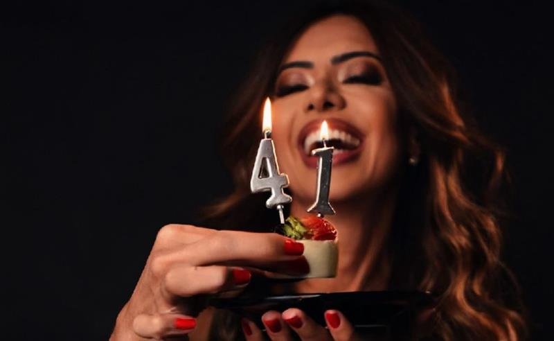 Sophia Martins revoluciona o mercado com o lançamento do 50 Tons de Luxo Interativo no dia do seu aniversário