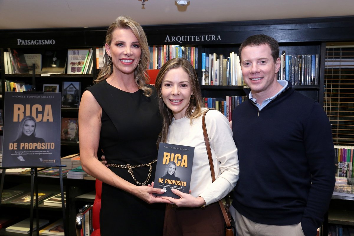 Lançamento de “Rica de Propósito” reúne nomes influentes no BarraShopping 5 Lançamento de “Rica de Propósito” reúne nomes influentes no BarraShopping